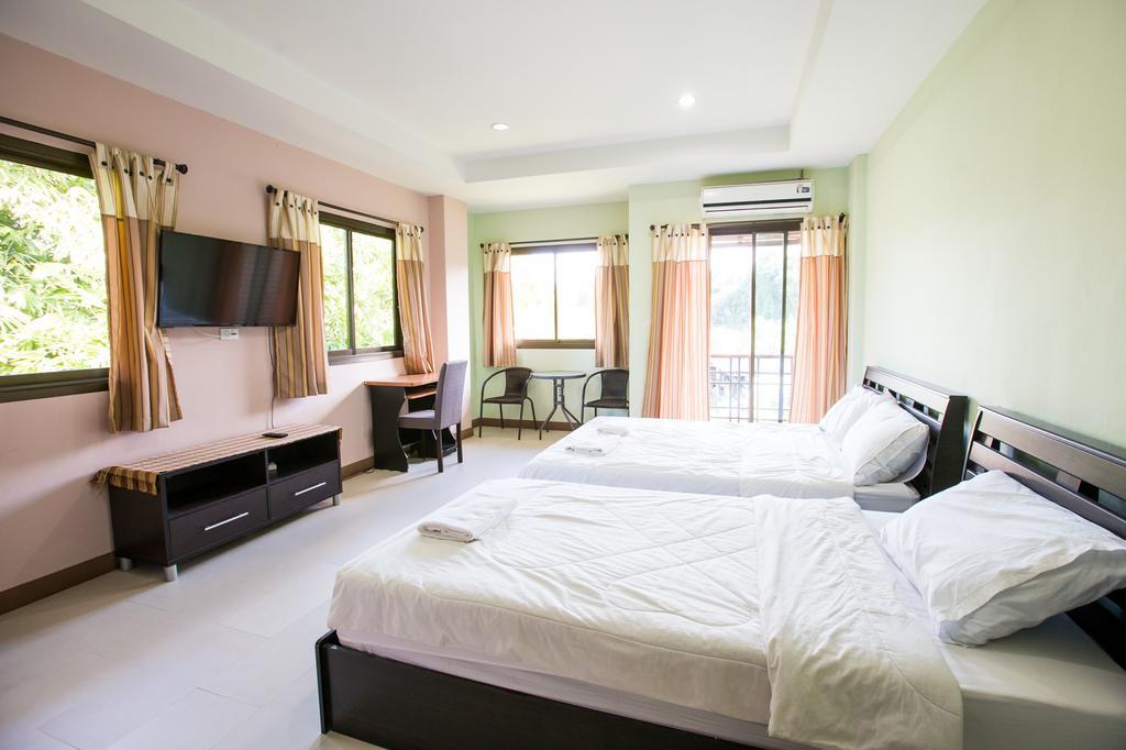Banlanna Hotel Lampang Ruang foto