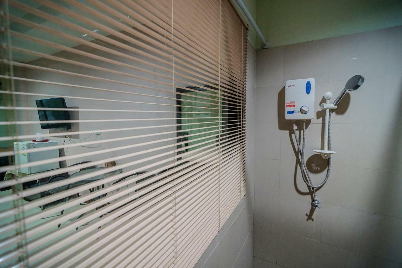 Banlanna Hotel Lampang Bagian luar foto