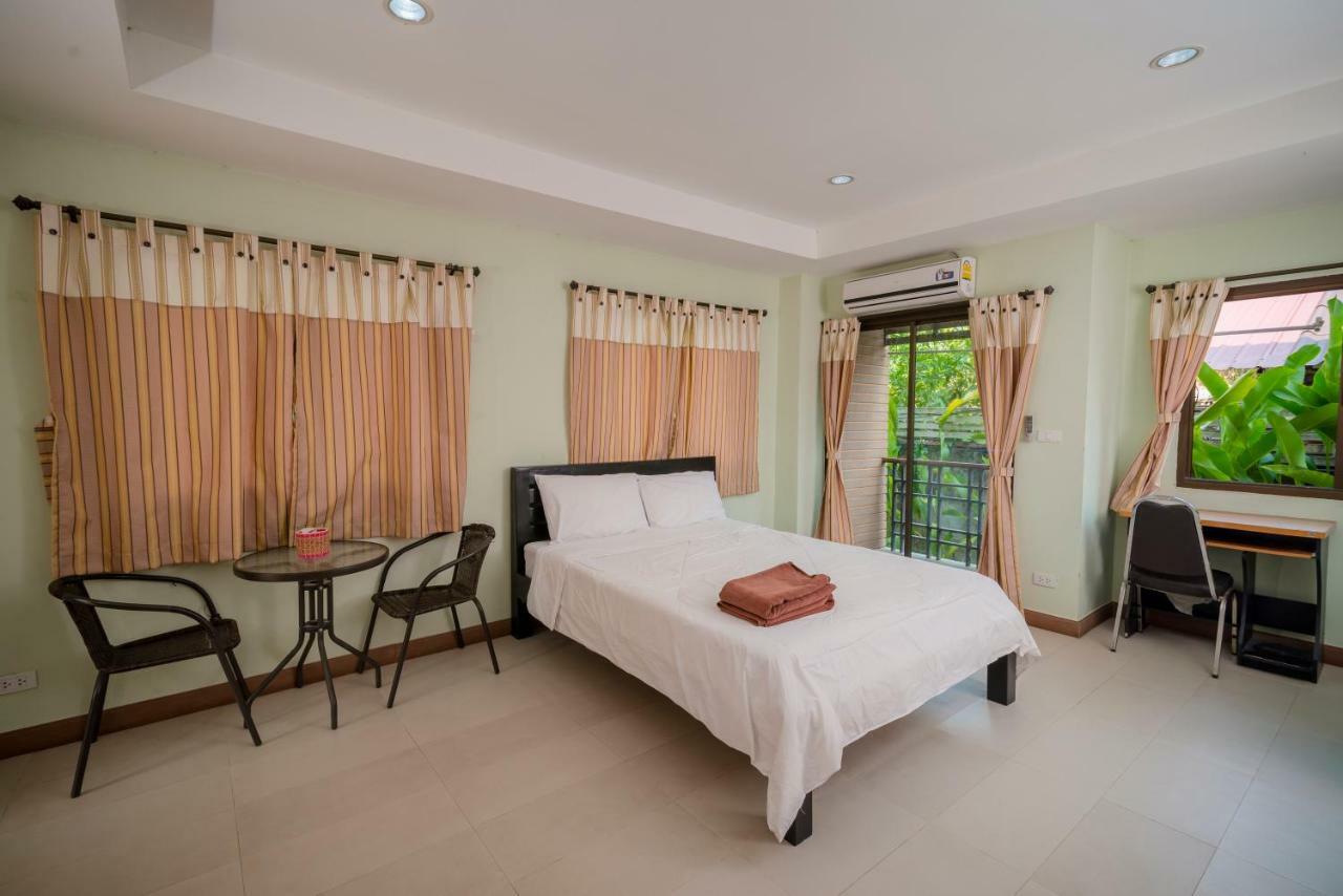 Banlanna Hotel Lampang Bagian luar foto
