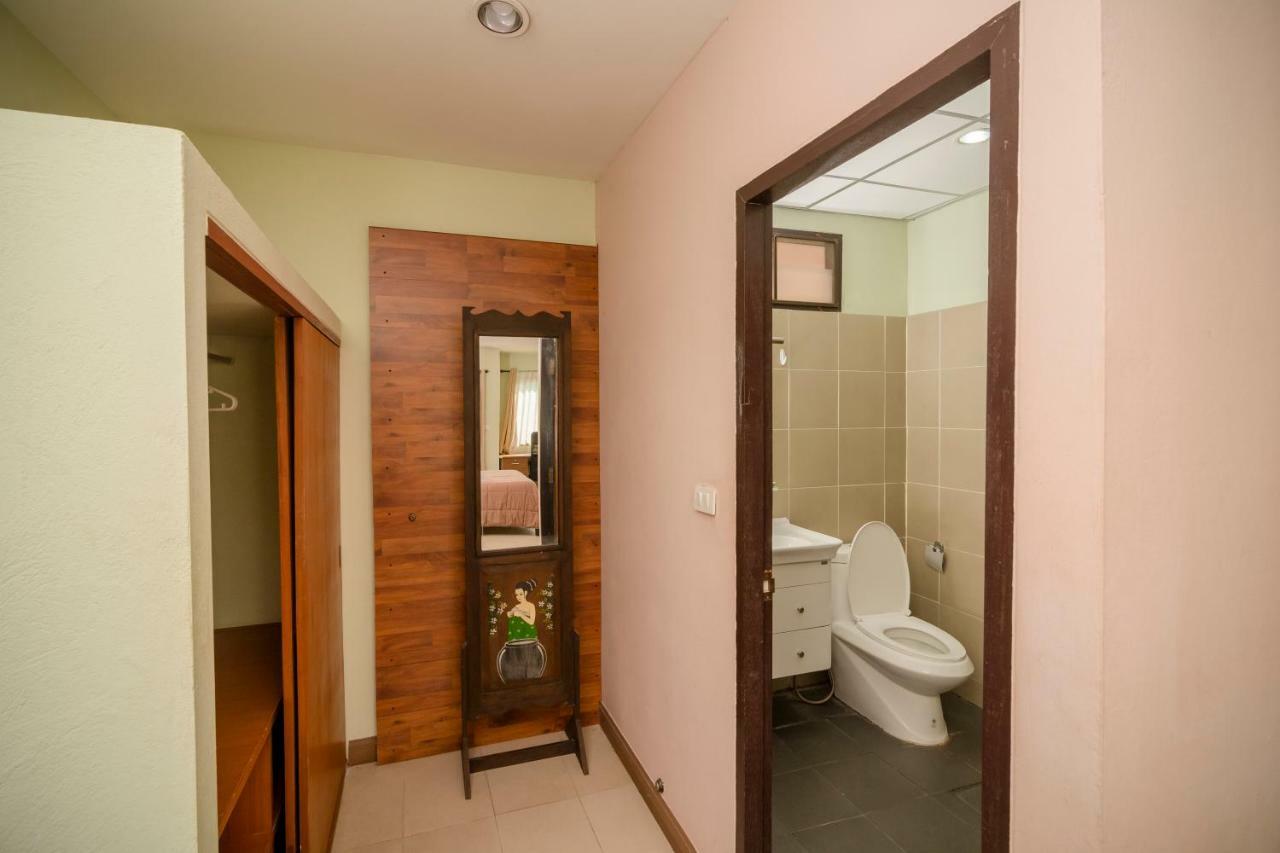 Banlanna Hotel Lampang Bagian luar foto
