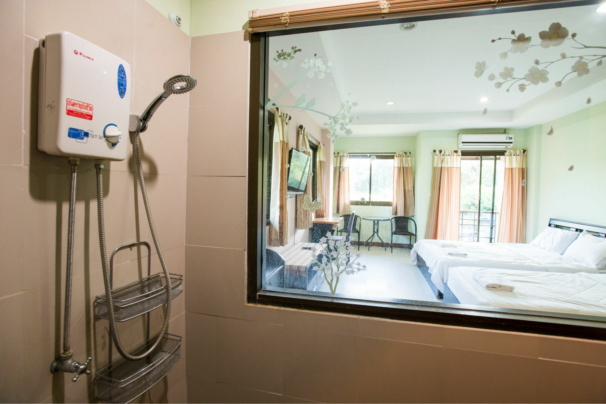 Banlanna Hotel Lampang Bagian luar foto